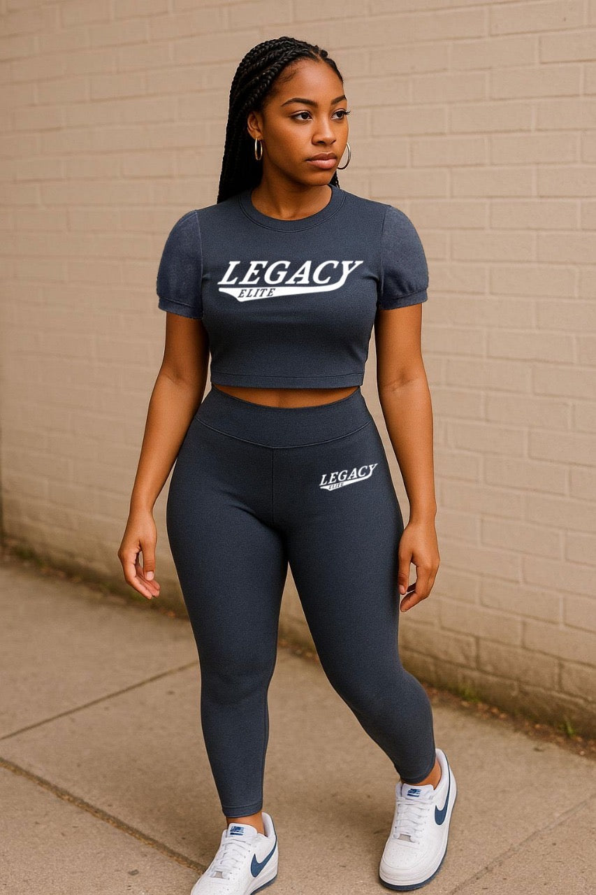 LE Women’s Crew Neck Sweatsuit