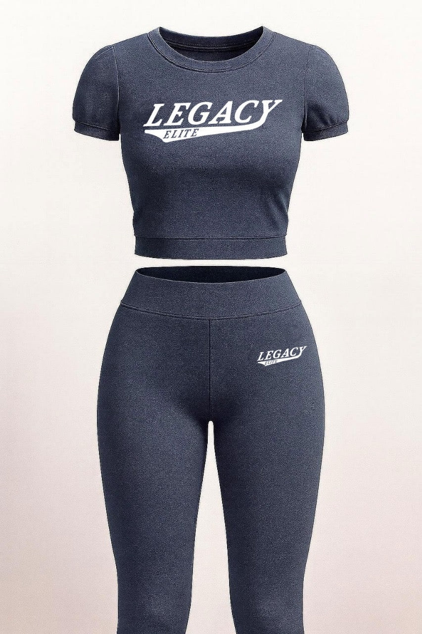 LE Women’s Crew Neck Sweatsuit